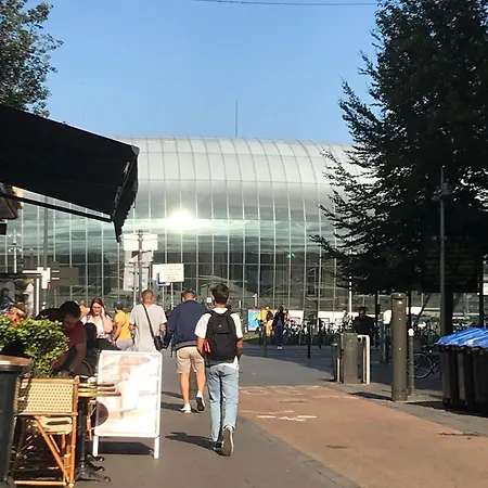 여관 La Petite De *