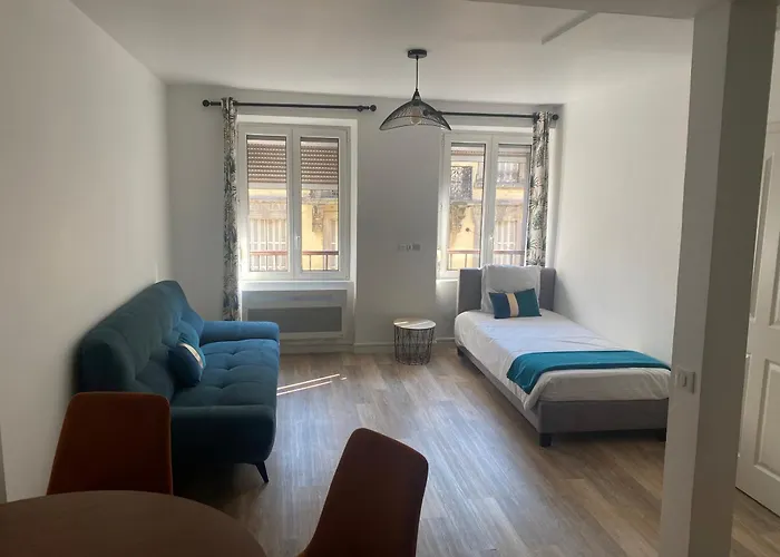 La Petite De Straatsburg